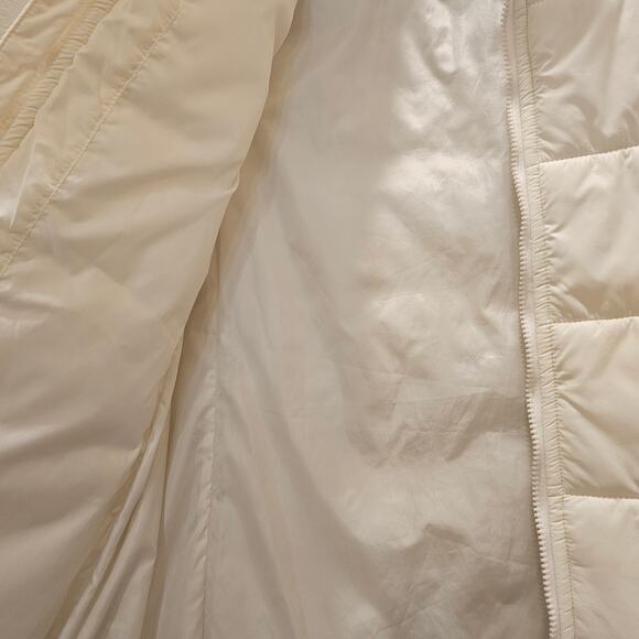 New Balance Women's Off White Puffer Vest Size Medium - Picture 4 of 5